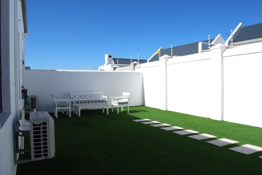 2 Bedroom Property for Sale in Laguna Western Cape